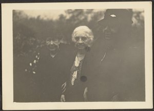 [Fru Fleckenstein og venner] af Louis Fleckenstein