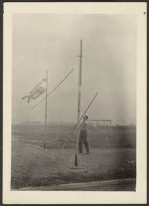 [Stangspringer] af Louis Fleckenstein