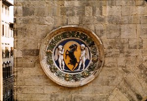 Mercanzia-laugets våbenskjold af Luca Della Robbia
