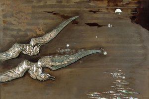 Et metallakpanel med påførte sølvmåger, ca. 1900 (metallakpanel, sølv) af Lucien Gaillard