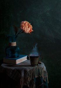 Pæon og dampende kop af Lydia Jacobs