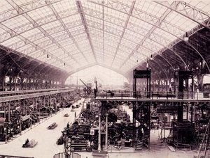 Maskinhallen på Paris-udstillingen, fra L