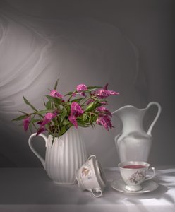 Elegante blomster til te-tid af Margareth Perfoncio