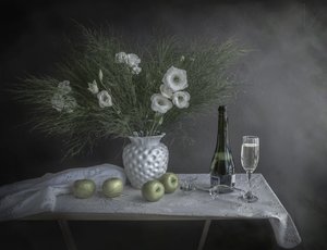 Blomster og champagne af Margareth Perfoncio