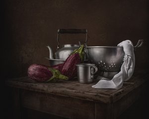 Stilleben i Moody Kitchen af Margareth Perfoncio