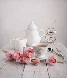 Pink Orchids – Te-tid