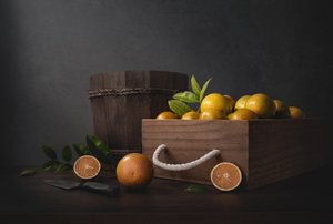 Rustikt stilleben med appelsiner af Margareth Perfoncio