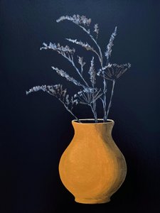 Stemningsfuldt blomsterstilleben af Marina Kozyr