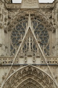 Facade Rose vindue af Martin Chambiges