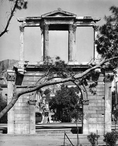 Hadrians bue, Athen, 1937. af Martin Hurlimann