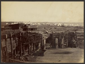 [Fæstningsanlæg, Manassas, besat af 13. Mass]. af Mathew B. Brady