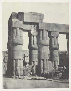 Luxor, Gruppe af Søjler i Paladset; Theben