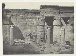 Medinet-Habou, Peristyle af Ramses-Méiamoun-paladset; Theben af Maxime Du Camp
