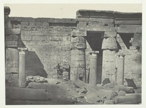 Medinet-Habou, Peristyle af Ramses-Méiamoun-paladset, Theben, 184951, trykt 1852. af Maxime Du Camp
