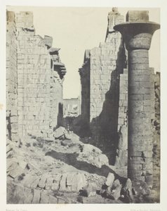 Karnak-paladset, Bubastitternes domstol og hovedindgangen til Hypostyle Hall; Theben af Maxime Du Camp