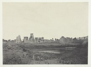Karnak Palace, South Propylaea, Theben, 184951, trykt 1852. af Maxime Du Camp