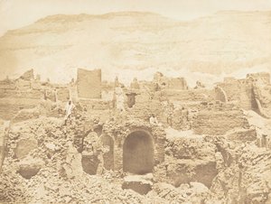 Ruinerne af en kristen by, ved Medinet-Habu Theben, 1849-50. af Maxime Du Camp