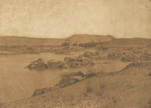 Udsigt over den første grå stær, taget fra vesten, mellem Aswan og Philae, 1849-50. af Maxime Du Camp