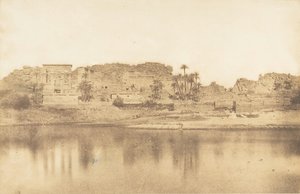 Generelt syn på øen Philae, taget fra øst, 1849-50. af Maxime Du Camp