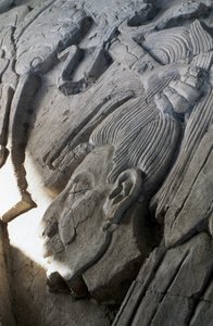 Relief på en pyramide, sen klassisk periode (600-900 e.Kr.) (stuk)