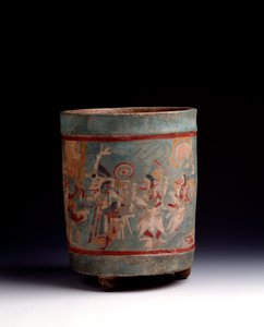 Præcolombiansk kunst, Maya-civilisation, klassisk periode: cylindrisk vase i polykrom ler dekorerer en ceremoniel scene med karakterer i procession. Fra La Lagunita, Quiche, Guatemala. Sol. h. 24,1 x diam. 18,5 cm Guatemala, Museo Nazionale di Archeolo af Mayan Mayan