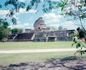 Før colombiansk civilisation: udsigt over stedet for Chichen Itza i Yucatan-regionen. Maya-civilisation, klassisk periode og Maya-renæssance, 750-1200 e.Kr. Mexico af Mayan Mayan