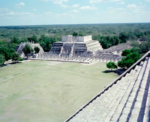 Før colombiansk civilisation: udsigt over stedet for Chichen Itza i Yucatan-regionen. Maya-civilisation, klassisk periode og Maya-renæssance, 750-1200 e.Kr. Mexico af Mayan Mayan