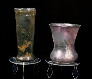 Barbarisk civilisation: glasbægre fra merovingertiden. 6.-7. århundrede. Strasbourg, det arkæologiske museum i Palais Rohan