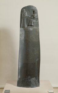 Hammurabis kodeks: guden Shamash dikterer sine love til Hammurabi, Babylons konge, fundet i Susa, Iran, ca. 1750 f.Kr. (diorit) (for detaljer se 69507)