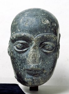 Hovedet på en mand, kendt som Gudea med et barberet hoved, fra Telloh (Ancient Girsu) Neo-Sumerian, ca. 2120 f.Kr. (diorit) af Mesopotamian