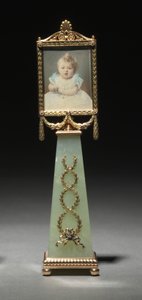 Indrammet miniature: Portræt af storhertuginde Olga, firma af Peter Carl Fabergé (1846-1920), miniature malet af Johannes Zehngraf (1857-1908), før 1896 (guld, rubiner, diamanter, gouache, elfenben, glas) (se også 499672) & 499674)