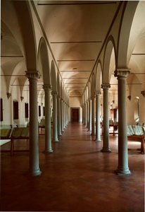 Bibliotek i San Marco-klosteret (Saint Mark) i Firenze, Italien. Arkitektur af Michelozzo di Bartolommeo Michelozzi kendt som Michelozzo Michelozzi (Firenze 1396 - 1472)