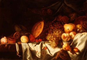 En melon, druer og anden frugt med en rose, en nautilus kop og et kantur på en draperet afsats af Michiel (follower of) Simons