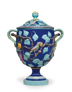 Engelsk majolica tohåndsvase og omslag, midten af 1800-tallet (keramik) af Mintons Ltd (attr. to)