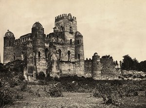 Opbygning af et imperium i den fascistiske tidsalder: Kong Fasiladas slot i Gondar, Etiopien, 09/05/1936 (s/h foto) af Modestino Baldinetti