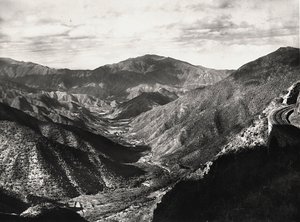 Opbygning af et imperium i den fascistiske tidsalder: Dorfu-dalen, 09/05/1936 (s/h-foto) af Modestino Baldinetti