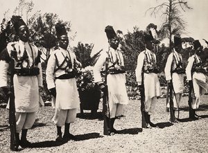 Opbygning af et imperium i den fascistiske tidsalder: de trofaste, 09/05/1936 (s/h-billede) af Modestino Baldinetti