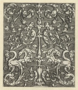 Ornament med to fantasidyr og lysestage af Monogrammist IG