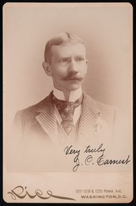 Portræt af J.P. Earnest, mellem 1889 og 1897. af Moses P. Rice