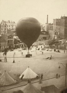 Neptunen, Place Saint-Pierre i Montmartre, 23. september 1870 af Nadar