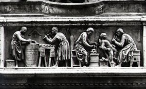 Relief af kunstnere og håndværkere i arbejde (marmor) (s/h foto) af Nanni di Banco