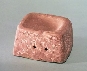 Vasestøtte brugt som parfumebrænder, Chasseen Culture, 3000-2500 f.Kr. (keramik)