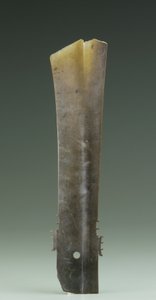 Gaffelmejsel (zhang), Qijia-kultur, ca. 2500-2000 f.Kr. (jade) af Neolithic Period Chinese School