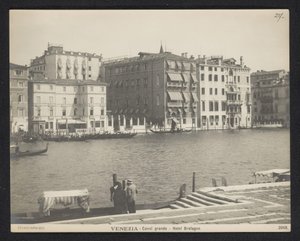 Eksteriør af Hotel Bretagne i Venedig Venedig - Grand Canal - Hotel Brittany (titel på objektet) af Neue Photographische Gesellschaft