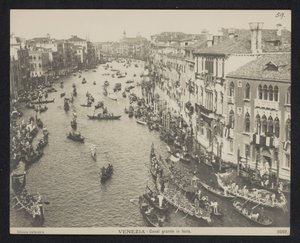 Gondoler på Canal Grande i Venedig Venedig. Canal Grande i Festa (titel på objekt) af Neue Photographische Gesellschaft