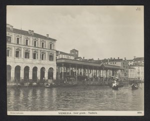 Overdækket fiskemarked i Venedig Venedig - Canal Grande - Pescheria (titel på objekt)