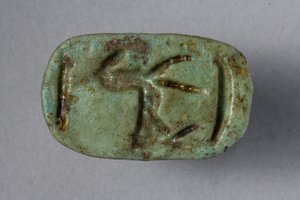 Scaraboid sæl, 18.-19. dynasti, 1540-1186 f.Kr. (fajance) (underside af 270366) af New Kingdom Egyptian