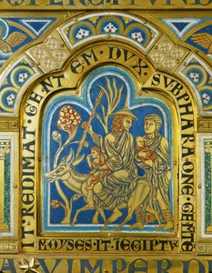 Moses vender tilbage til Egypten med sin kone Zipporah og to sønner ... (emalje på forgyldt kobber) af Nicholas of Verdun