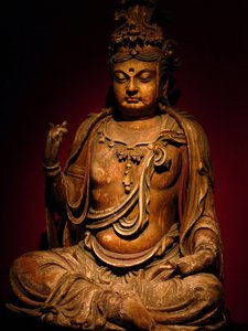 Malet træskulptur af Boddhisatva, Song-dynastiet (960-1279), Shanghai Nationalmuseum. Fotografi, Leonard de Selva, Kina, 2006.