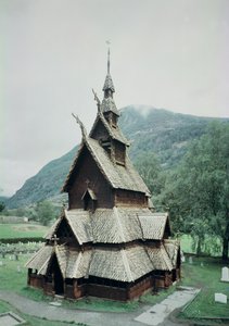 Udsigt over Borgund stavkirke, ca.1150